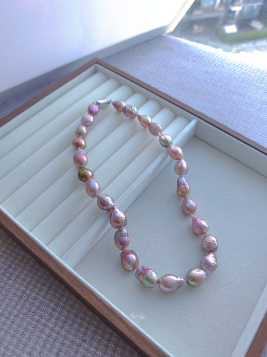Creamy Pearl Necklace